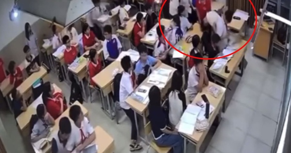 Học sinh lớp 7 túm tóc, xô ngã cô giáo ngay trong lớp ở Hà Nội: Nguồn cơn không ngờ