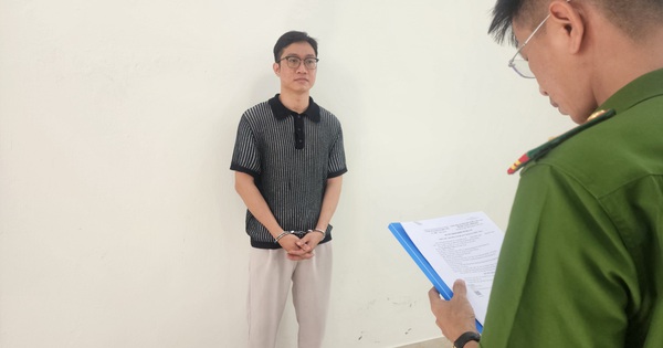 Bắt thanh niên 28 tuổi dùng clip nhạy cảm để cưỡng dâm bạn gái cũ