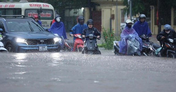 Tin mới nhất về siêu bão sắp bộ vào nước ta: Miền Bắc mưa to đến rất to nhiều ngày liên tiếp