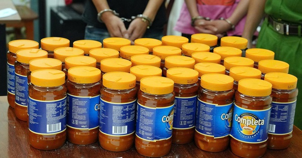 Bí mật "chết người" trong những hộp sữa gửi từ Châu Âu về qua đường hàng không