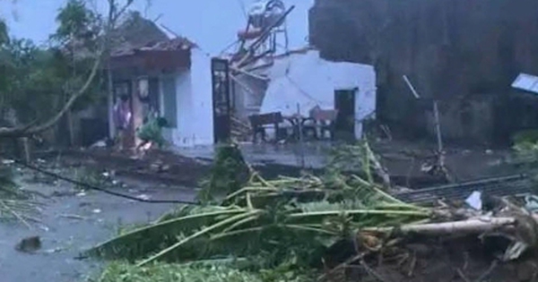 Lốc xoáy kéo sập nhiều nhà dân ở Ninh Bình, 6 người thiệt mạng