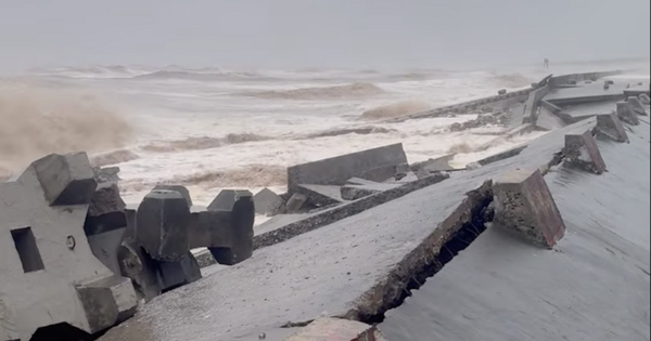 Ninh Bình công bố tình huống khẩn cấp sự cố sạt, sập mái kè biển Hải Thịnh 3