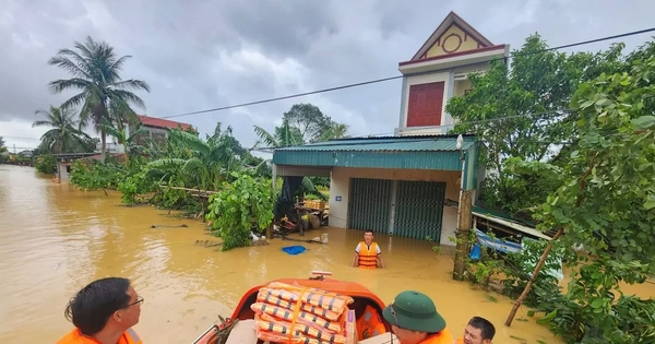 Hà Nội hỗ trợ 55 tỷ đồng cho nhân dân 5 tỉnh khắc phục hậu quả bão số 10