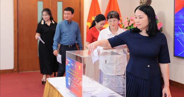 Hơn 400 tỷ đồng ủng hộ nhân dân Cuba sau chưa đầy 1 tháng phát động