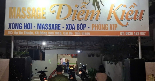 CLIP: Bắt quả tang cơ sở massage Diễm Kiều bán dâm 700.000 đồng/lượt