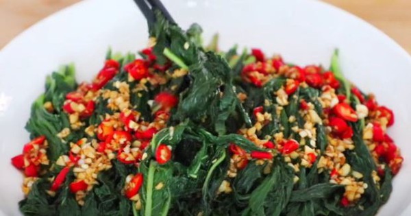 Cây người Việt thường chỉ ăn hạt, không ngờ lá cũng "quý như nhân sâm của người nghèo", ở quê mọc um tùm