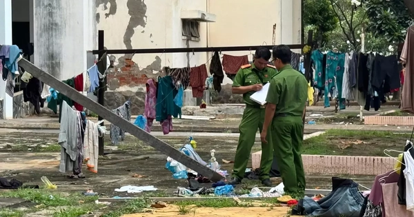 Người đàn ông bịt mắt, nhảy lầu tại Bệnh viện Đa khoa Bình Thuận