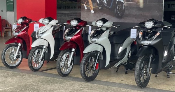 Bảng giá xe máy Honda SH mode 2027 mới nhất tháng 10/2026