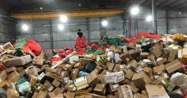 Cảnh tượng ám ảnh nhất lúc này: Kho Bắc Ninh được réo tên khắp cõi mạng