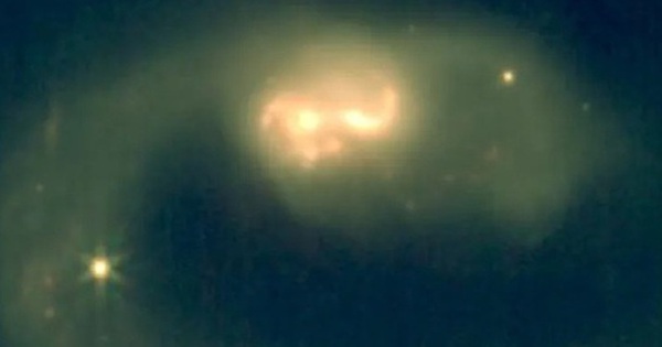 Bắt được "tín hiệu sự sống” từ thiên hà khác