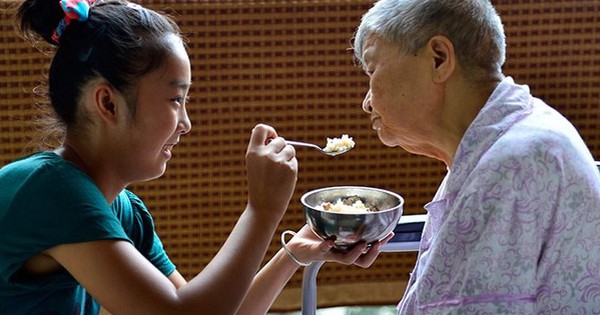 1 CON SỐ ngày cuối năm khiến hàng ngàn cha mẹ và những đứa con xa nhà rơi nước mắt: Bạn có giật mình không?