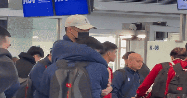 "Chồng cũ của Trung Kiên" bỗng dưng lên hot search