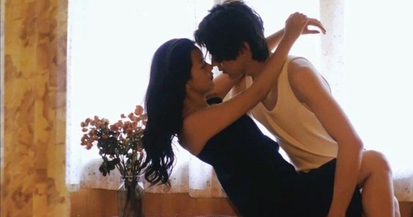 Đâu là thời điểm lý tưởng nhất để làm "chuyện giường chiếu"? Hóa ra KHÔNG PHẢI ban đêm như nhiều người nghĩ…