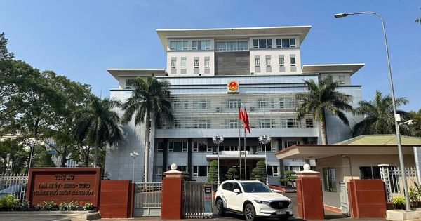 Đắk Lắk: Báo cáo việc chi trả thiếu phụ cấp ưu đãi cho giáo viên Buôn Ma Thuột