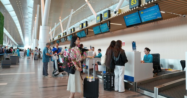 Vietnam Airlines cảnh báo khẩn tới hành khách bay Tết, thực hiện ngay nếu không muốn mất tiền oan