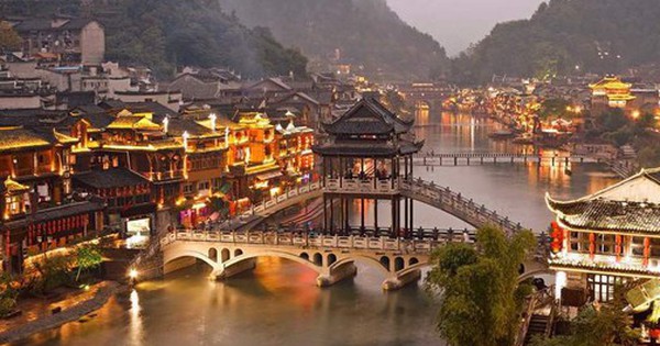 Khách Việt "đổ xô" sang Trung Quốc dịp Tết Nguyên Đán 2026