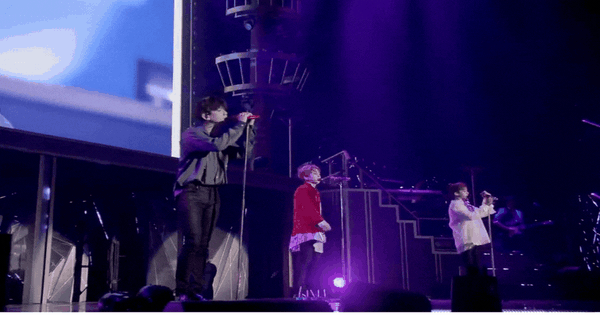 Sự hết thời của nhóm nhạc đỉnh lưu: Bị tịch thu tài sản, ngày càng flop không cứu nổi