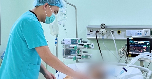 'Hỏng' phổi sau vài ngày hút thuốc lá điện tử