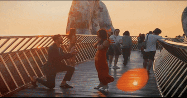 Sống sướng như vua: Ở Việt Nam chưa đầy một tuần, nhà văn Mỹ rời đi trong nuối tiếc