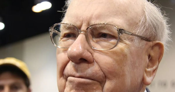 Không phải vàng, Warren Buffett bán 12,5 tỷ USD cổ phiếu để đầu tư 1 loại tài sản ngắn hạn sinh lời cao, ít rủi ro, đảm bảo thu hồi vốn ngay trước khi nghỉ hưu
