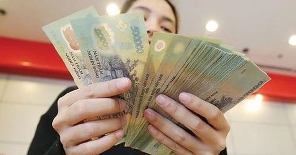 Bất ngờ với diễn biến lãi suất tiền gửi ở nhiều ngân hàng