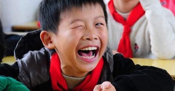 Cư dân mạng cười bò phát hiện 1 điểm chung của học sinh Việt Nam, Trung Quốc, Hàn Quốc: Hoá ra chúng ta đều từng nói tiếng Anh "quê" như này!