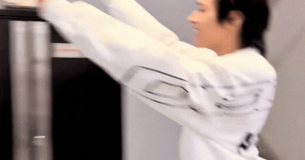 Có ai ê chề như nam diễn viên này: "Xào couple" chưa nóng đã xoá gấp, bạn diễn tuyên bố 1 câu mà "xịt keo"