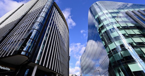 Bên trong trụ sở chính của BIG4 kiểm toán lớn nhất thế giới: Rộng 25.000m2, nhân viên thích ngồi đâu thì ngồi