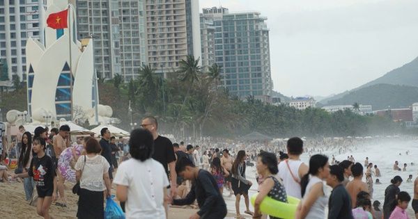 Du lịch Tết bùng nổ - Kenh14.vn