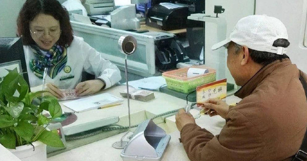 Khách hàng chưa lấy lại 7,8 tỷ đồng sau một năm tài khoản bị đóng băng