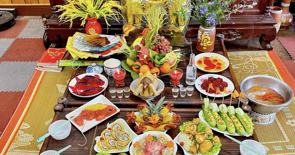 Mâm lễ cúng ông Công ông Táo nên đặt ở bếp hay trên bàn thờ?