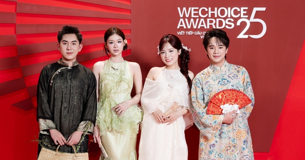 Vũ trụ Hồng Thơ khôi phục nhan sắc gốc!