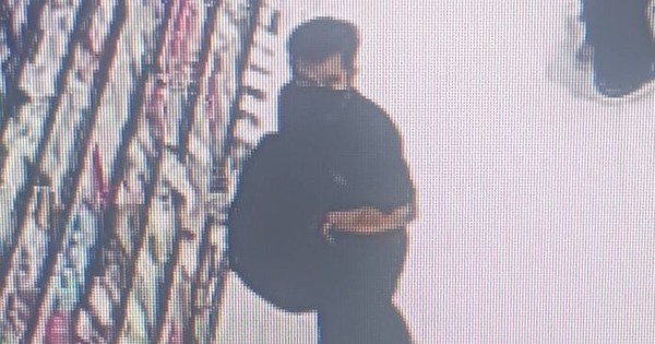 Người đàn ông Myanmar bị bắt sau 2 giờ trộm túi xách của du khách Việt Nam ở Bangkok