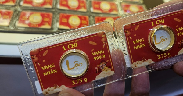 Cuối ngày 24-3, giá vàng miếng SJC tăng gần 5 triệu,  vượt 170 triệu đồng/lượng