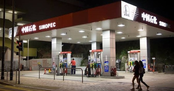 Cách Việt Nam không xa, nơi này đang bán xăng 115.000 đồng/lít