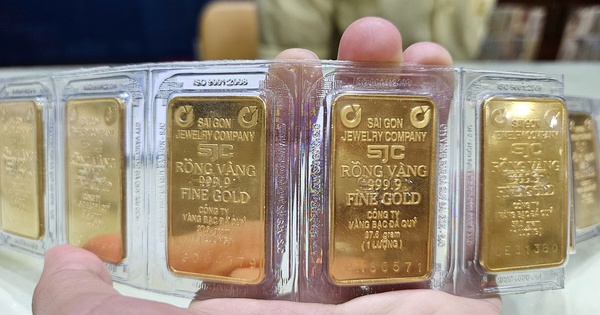 Giá vàng miếng SJC, vàng nhẫn tăng gần 13 triệu đồng trong 3 ngày