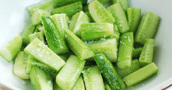 Dưa chuột bán đầy chợ nhưng không phải ai ăn cũng đúng: Người mắc tiểu đường nhất định phải nhớ 5 điều này!