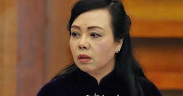 2 triệu USD xếp đầy vali nhờ “chạy đoàn kiểm tra” vụ án liên quan bà Nguyễn Thị Kim Tiến