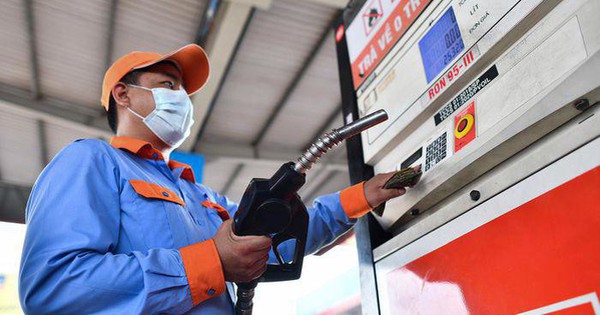 Cục Thuế phát công điện hỏa tốc: Triển khai ngay việc áp thuế 0% với xăng dầu, nhiên liệu bay