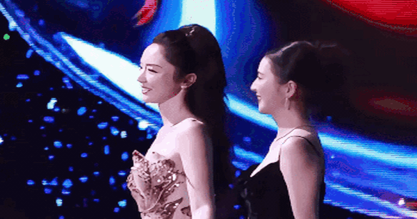 Đôi bạn thân showbiz giống nhau 99% từ ngoại hình đến cảnh bị chồng 