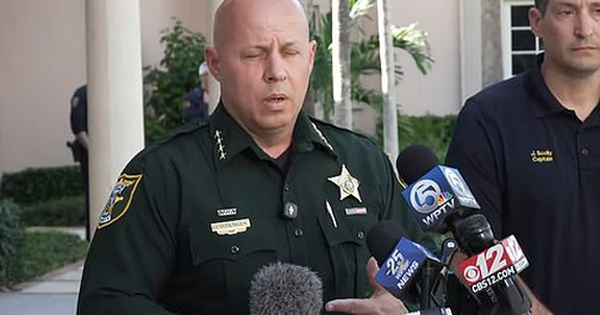 Nóng: Cảnh sát Mỹ bắt giữ siêu sao Tiger Woods