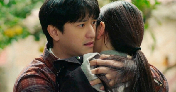 Đôi mắt trợn trừng đáng sợ của Huỳnh Anh