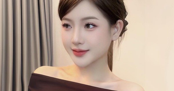 Tay đang cắm ống truyền vẫn lao xuống cứu bé gái rơi xuống bể cá, hành động dũng cảm của cô gái trẻ khiến ai cũng nể