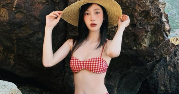 Vệ sinh lại Giếng Tiên sau khi Juky San xuống chụp ảnh áo tắm