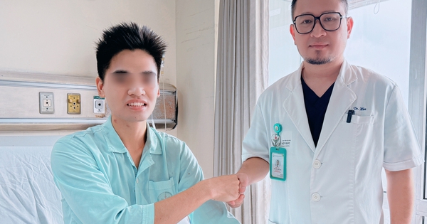 Lấy thận bị đứt rời ra ngoài 'tân trang' rồi ghép lại cứu nam thanh niên