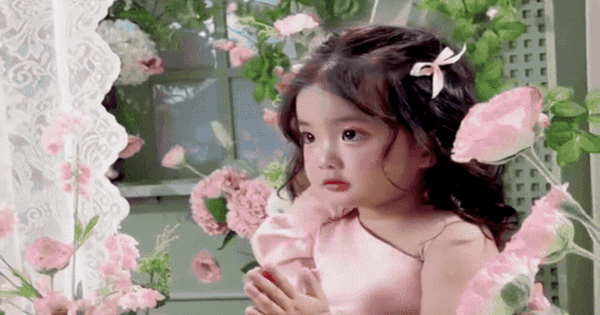 Lisa nhà Khánh Thi - Phan Hiển bé xíu mà xinh yêu, thần thái sao nhí, đời này 