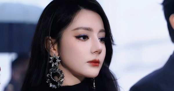 Phép màu cũng không cứu nổi Địch Lệ Nhiệt Ba