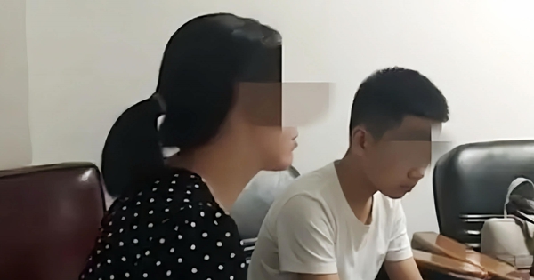 Phát hiện khoản tiêu "lớn" của con, bà mẹ ở TP.HCM nổi trận lôi đình, rồi kịp bình tĩnh lại để dạy con một bài học nhớ đời!
