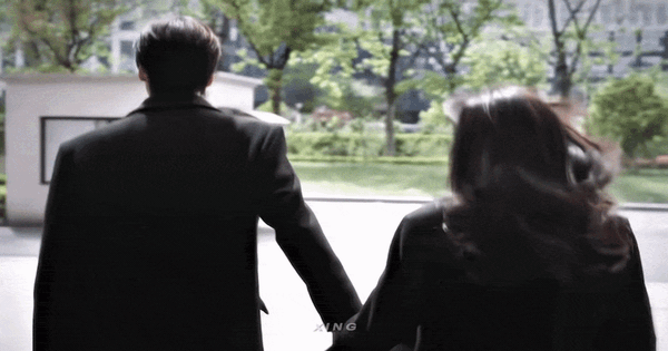 Trung Quốc mới có 1 phim ngôn tình gây nghiện cực mạnh: Nam chính trời sinh làm tổng tài, đẹp đôi với cả thế giới