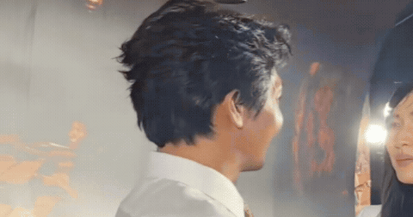 Nghệ sĩ Việt duy nhất khán giả cầu xin “hãy hát nhép”